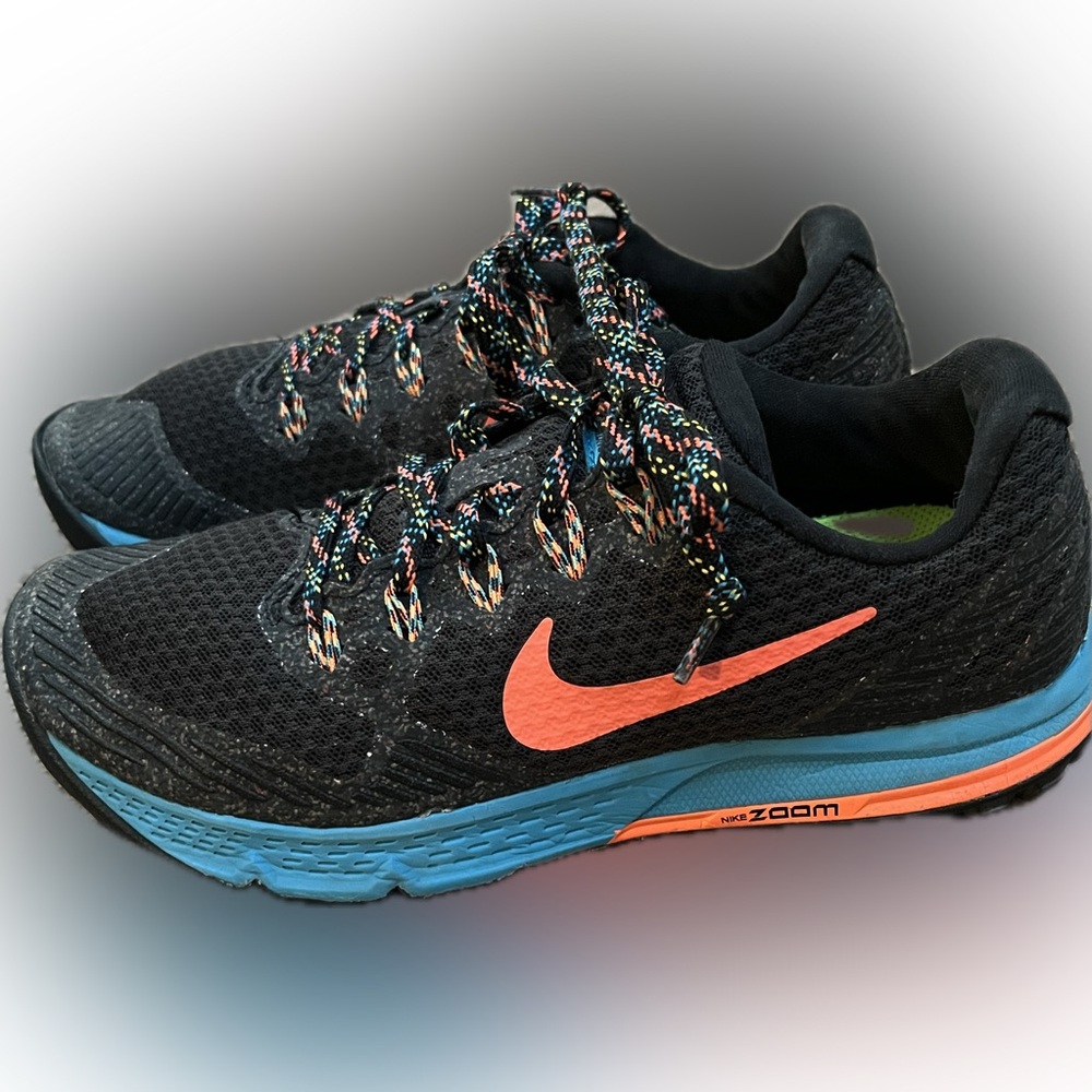 Women’s Nike Air Zoom Wildhorse 3 Trail Running Shoes – Size 6 US